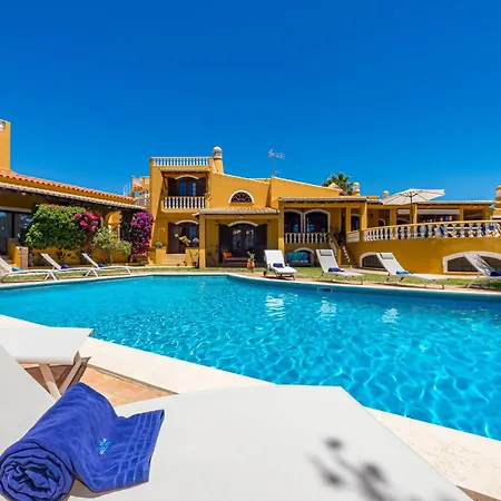 Sobreiro Villa *