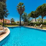 Villa Sobreiro