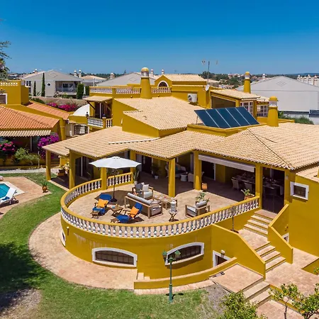 Villa Sobreiro
