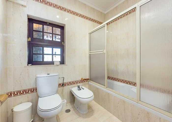 Sobreiro * אלבופיירה